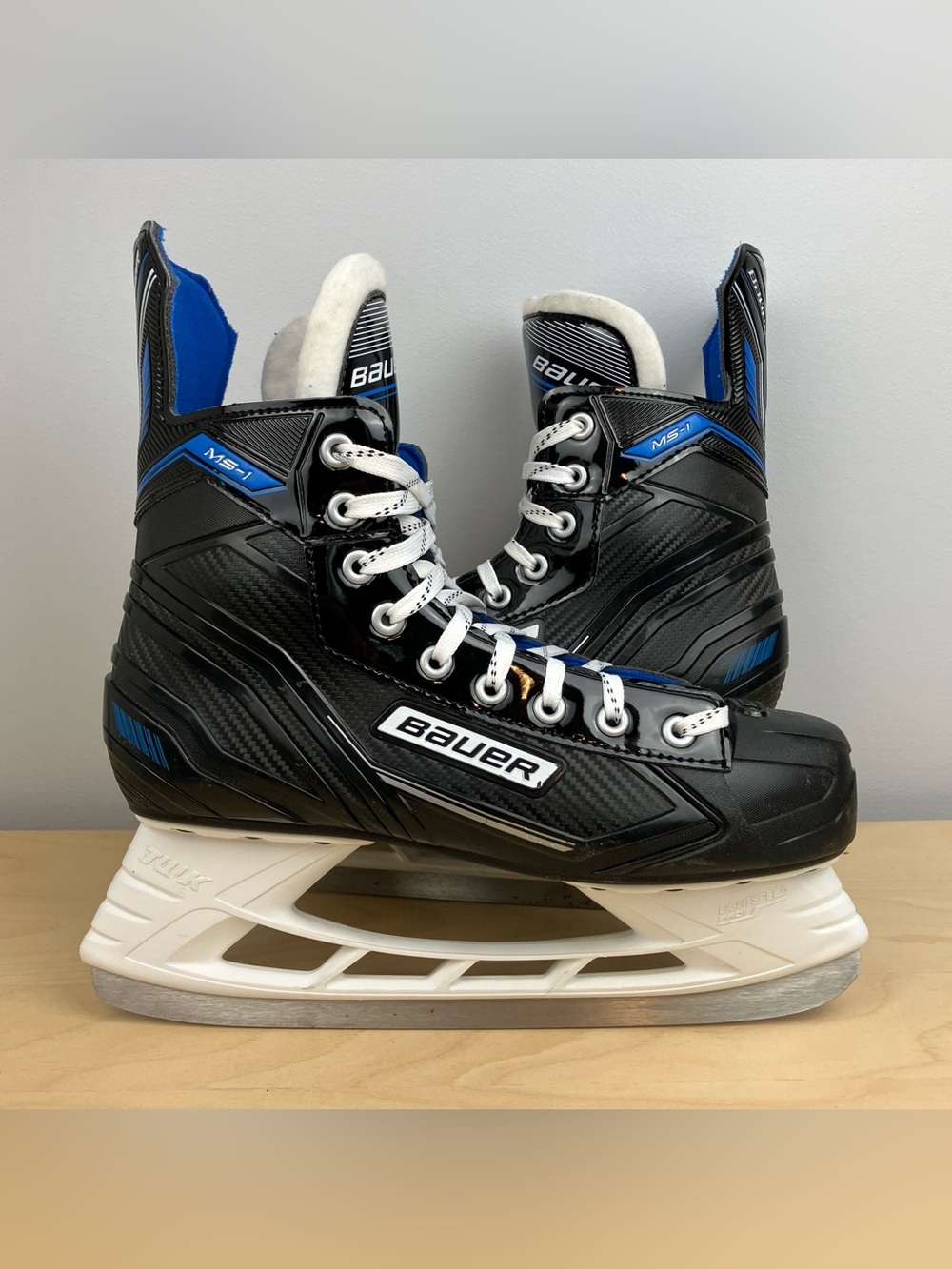 Bauer Men’s Size 9.0 MS-1 Ice Hockey Skates Black Blue Lightspeed Pro II TUUK